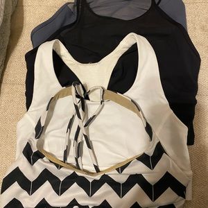 4 Lululemon sports bras